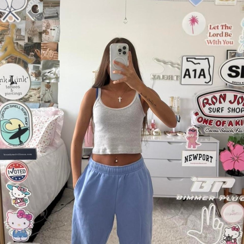 Aritzia Sky blue‎ sweatpants joggers